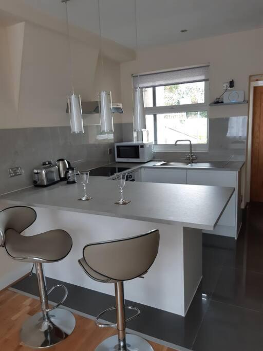Charming Mid Terrace Cottage Conwy Extérieur photo
